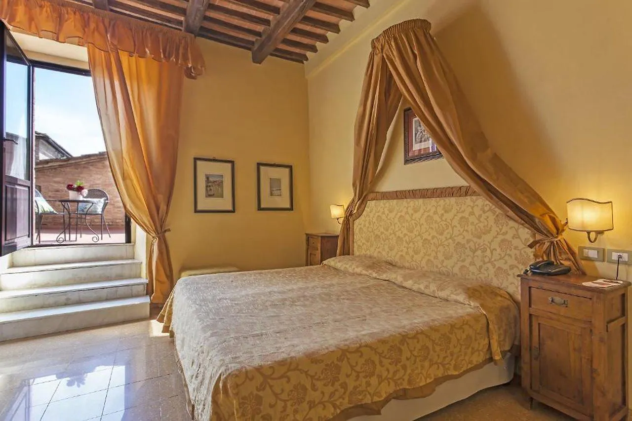 Il Chiostro Del Carmine Hotell Siena Italien
