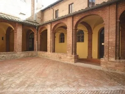 Il Chiostro Del Carmine Hotell Siena
