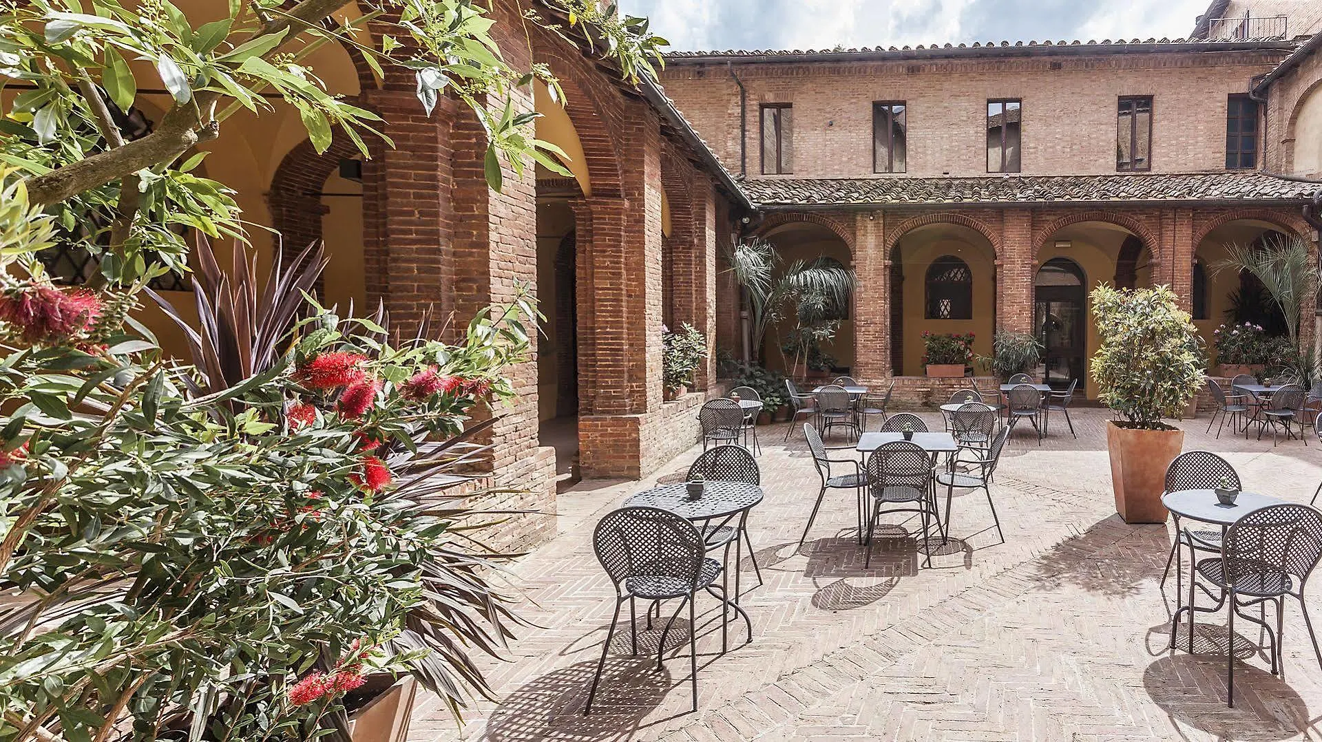 Il Chiostro Del Carmine Hotell Siena