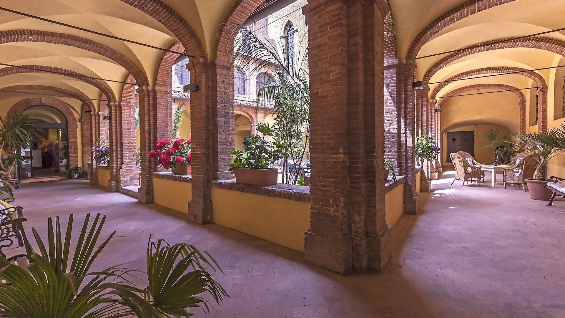 Il Chiostro Del Carmine Hotell Siena