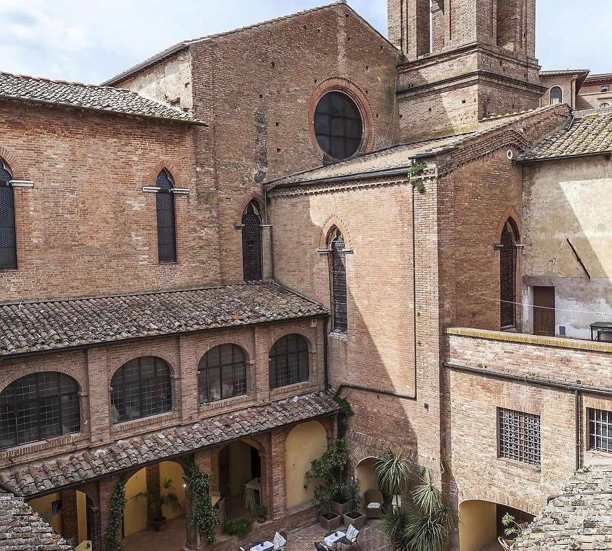 Il Chiostro Del Carmine Hotell Siena